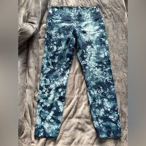 lululemon blue tie-dye leggings